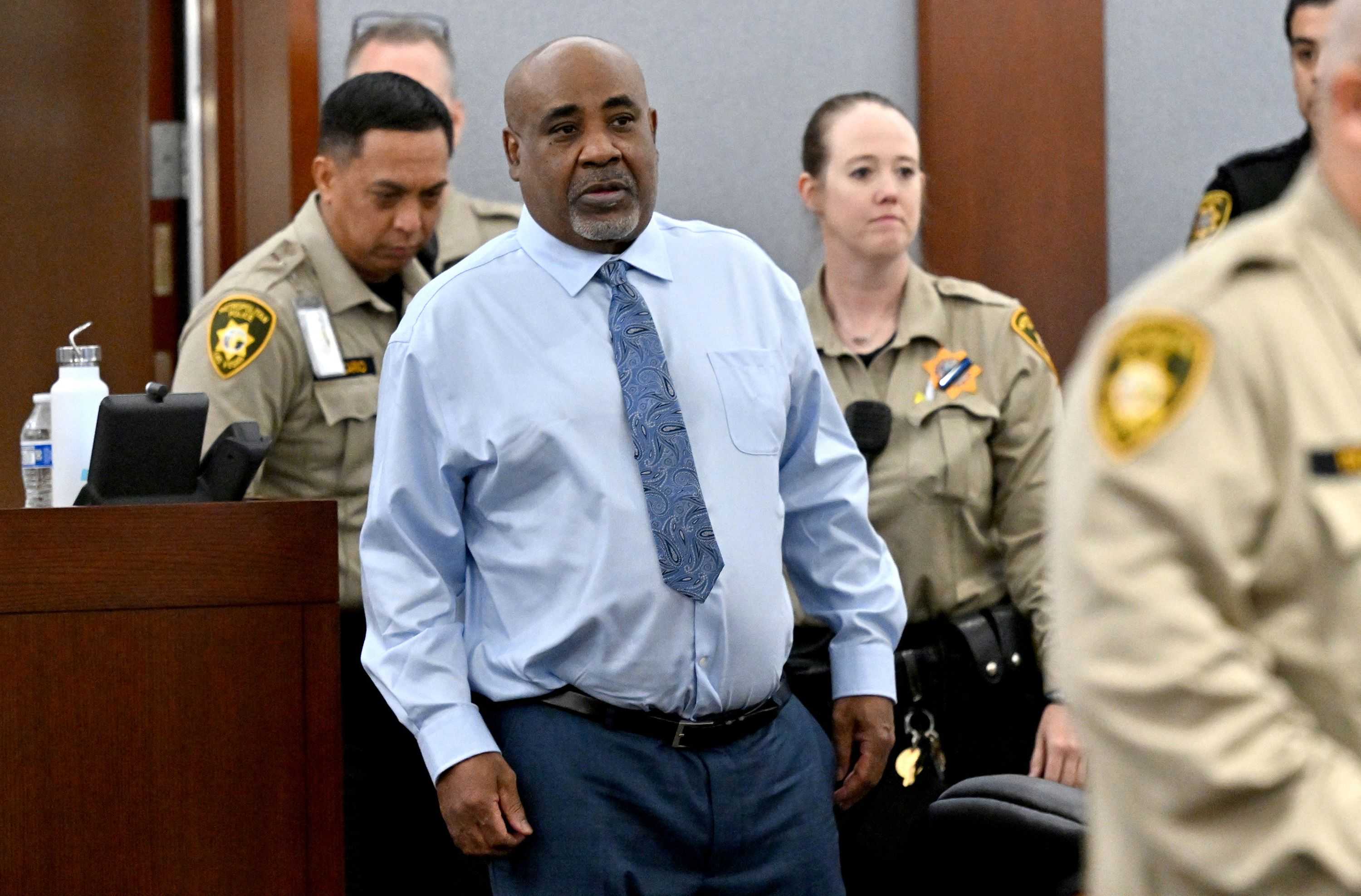 Jury seated in trial for man charged in Tupac's killing — WESH 2 Entertainment Orlando